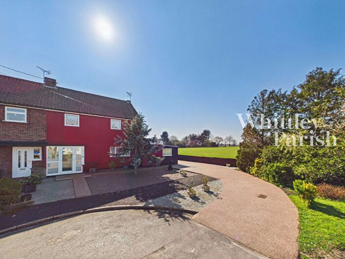 3 Bedroom Semi Detached House For Sale In Back Street, Garboldisham, IP22