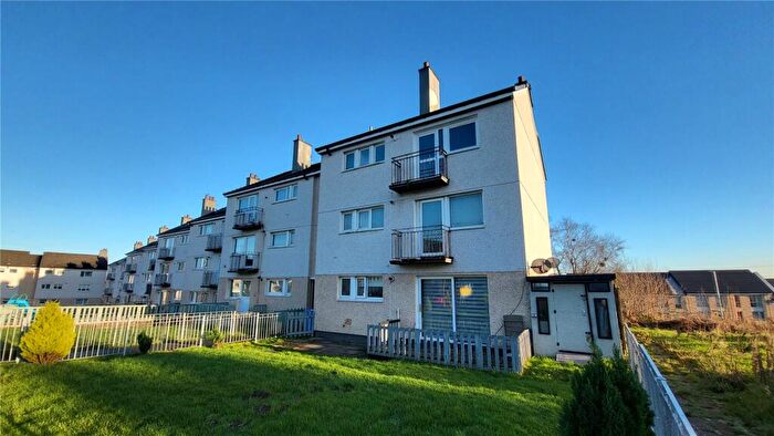 2 Bedroom Flat To Rent In Dunphail Drive, Glasgow, G34