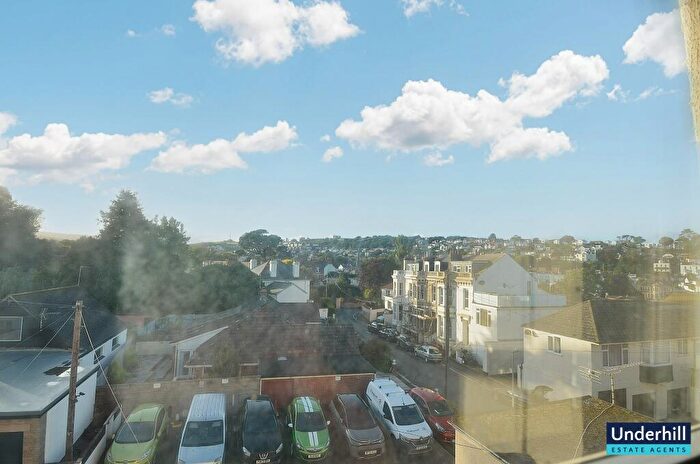 1 Bedroom Flat For Sale In Flat, Devon Court, Dawlish, EX7