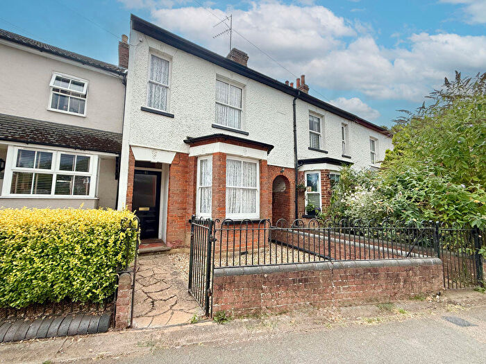 3 Bedroom Terraced House For Sale In Stewkley Road, Wing, LU7