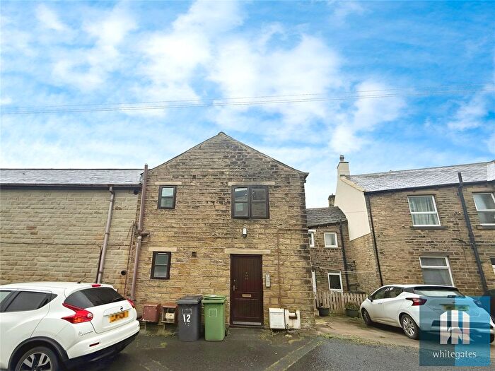 1 Bedroom Flat To Rent In Tunnel Street, Netherton, Huddersfield, West Yorkshire, HD4
