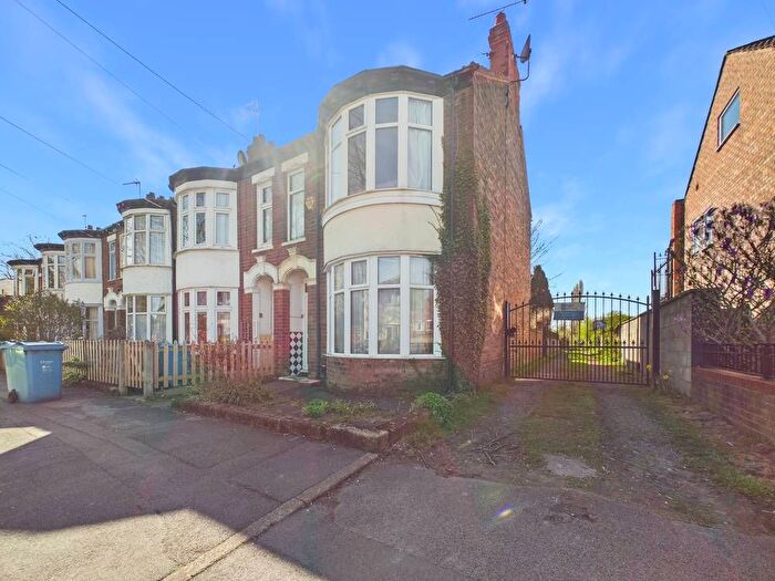 3 Bedroom End Of Terrace House For Sale In Richmond Street, Hull, HU5