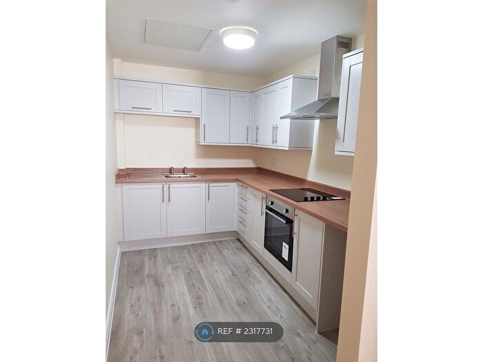 1 Bedroom Flat To Rent In Somerset House, Brynmawr, Ebbw Vale, NP23