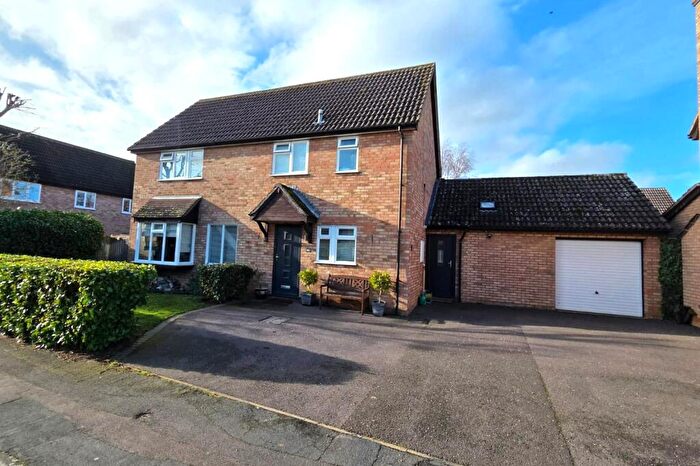 4 Bedroom Detached House For Sale In School Close, Gamlingay, SG19