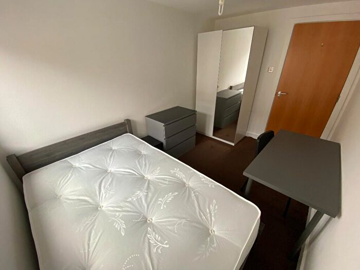 2 Bedroom Apartment To Rent In Ropewalk Court, Derby Road, Nottingham, NG1