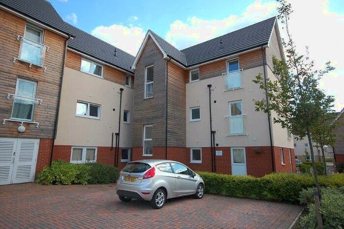 2 Bedroom Apartment To Rent In Langford Place, Chelmer Road, Chelmsford, CM2