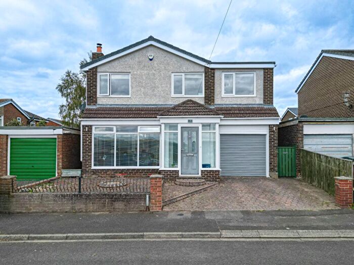4 Bedroom Detached House For Sale In Redesdale Avenue, Winlaton, Blaydon-on-Tyne, NE21