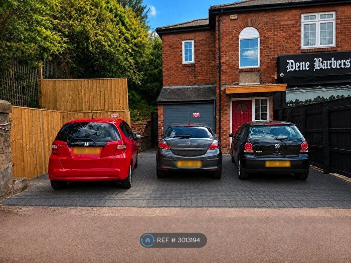 4 Bedroom Semi-Detached House To Rent In Matthew Bank, Jesmond, Newcastle Upon Tyne, NE2