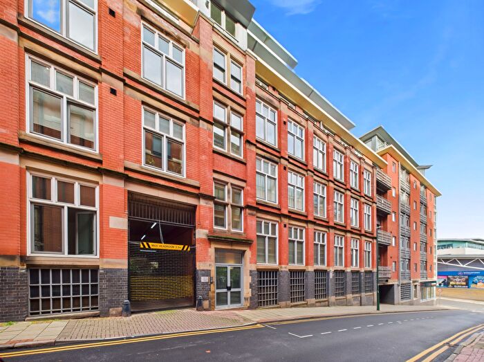 2 Bedroom Apartment For Sale In Plumptre Street, Nottingham, NG1