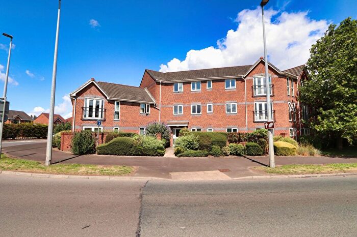 2 Bedroom Flat For Sale In Bankquay Court, Irlam, M44