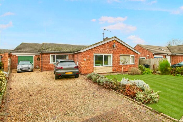 3 Bedroom Bungalow For Sale In Whattons Close, Sedgebrook, Grantham, NG32