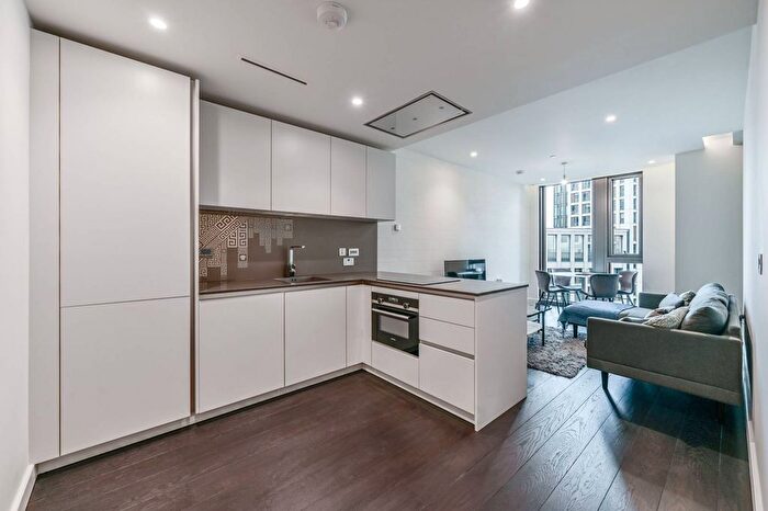 1 Bedroom Flat To Rent In Bondway, Vauxhall, London, SW8