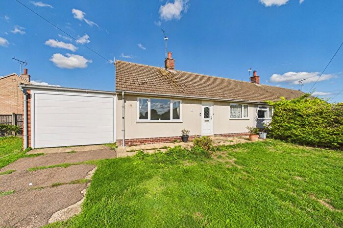 2 Bedroom Semi-Detached Bungalow For Sale In Addison Close, Feltwell, IP26