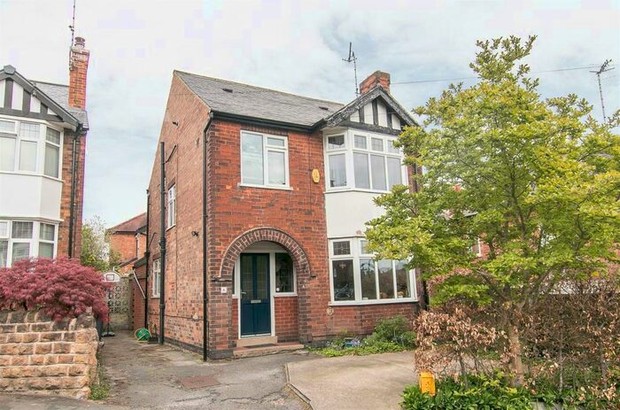 3 Bedroom Detached House To Rent In Worcester Road, Woodthorpe, Nottingham, NG5
