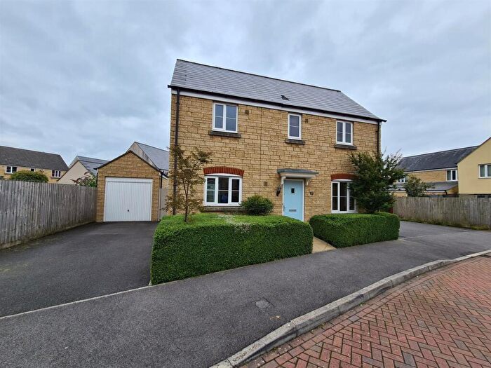 3 Bedroom Detached House To Rent In Upper Court, Westfield, Radstock, BA3