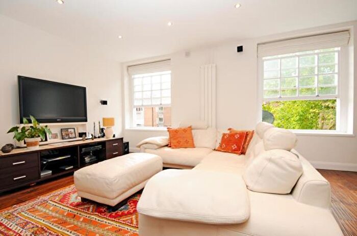 2 Bedroom Flat For Sale In Heron House, St Johns Wood, NW8