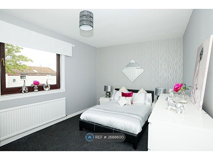 1 Bedroom Flat To Rent In Pittodrie Place, Aberdeen, AB24