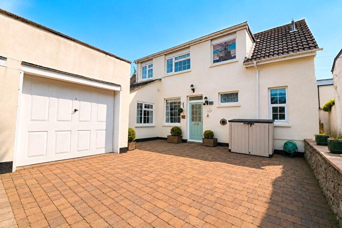 3 Bedroom Detached House For Sale In Trafalgar Gardens, Barnstaple, Devon, EX32