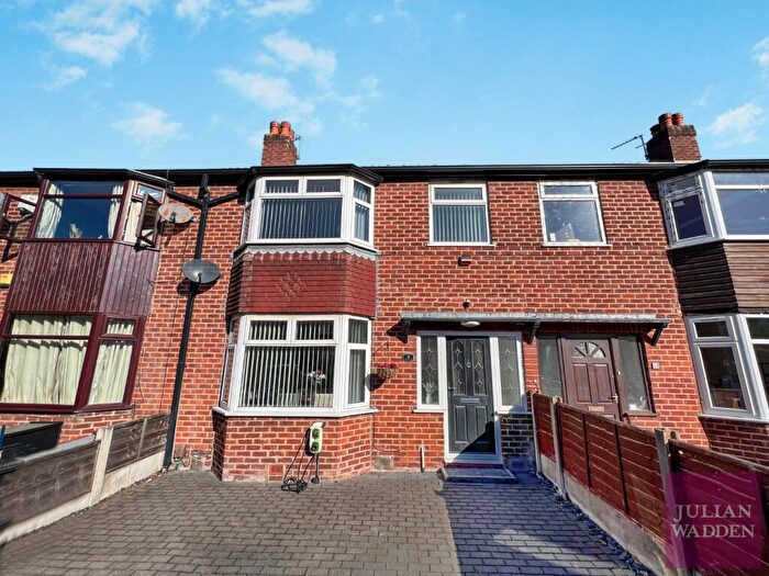 3 Bedroom Terraced House For Sale In Aigburth Grove, Reddish, Stockport, SK5