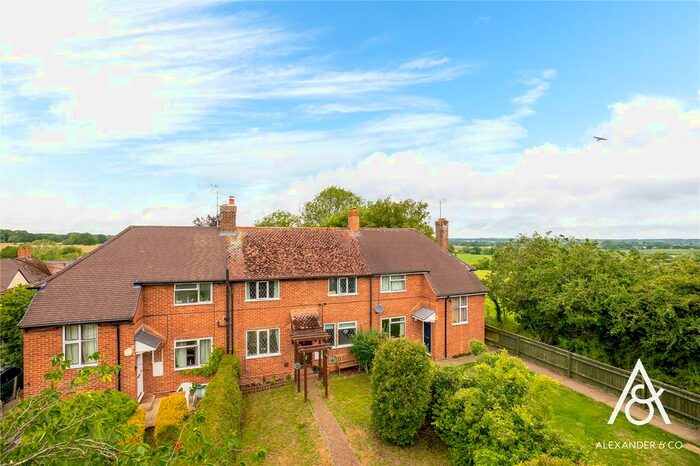 2 Bedroom Terraced House For Sale In Akeley, Buckingham, MK18