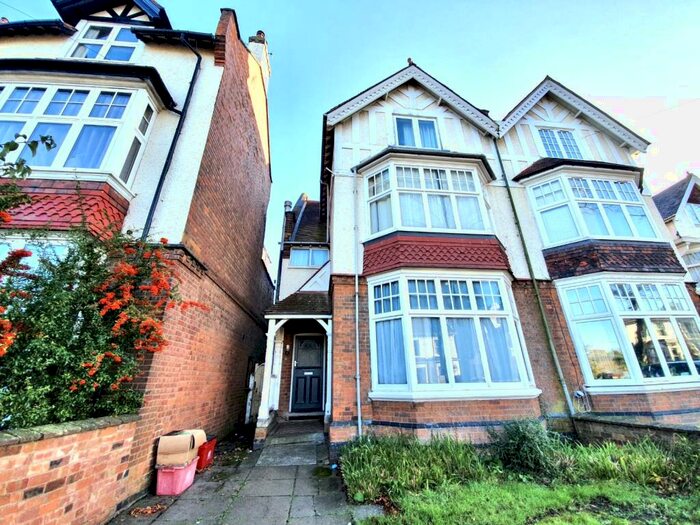 10 Bedroom Detached House To Rent In Adelaide Road, Leamington Spa, CV31