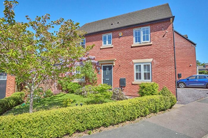 4 Bedroom Detached House For Sale In Ruby Close, Burbage, Hinckley, LE10