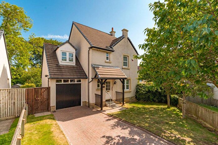 4 Bedroom Detached Villa For Sale In Bonaly Wester, Edinburgh, EH13