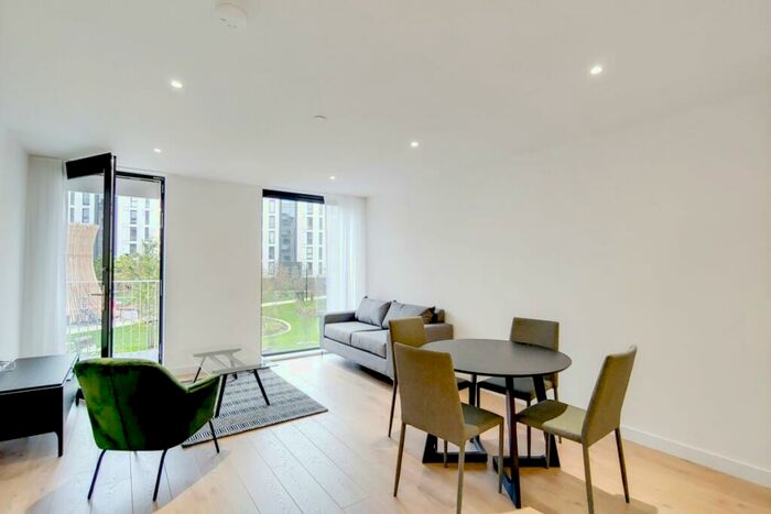 1 Bedroom Apartment To Rent In Langham House, New Garden Quarter, E15