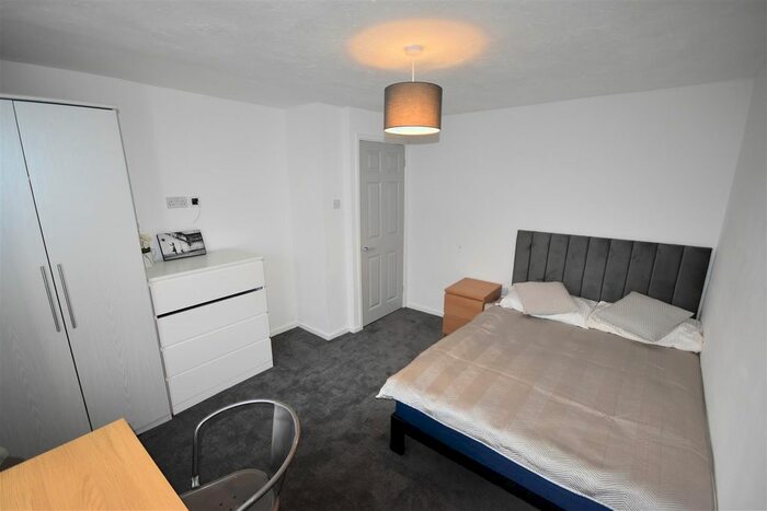 2 Bedroom Property To Rent In Prebends Field, Durham, DH1