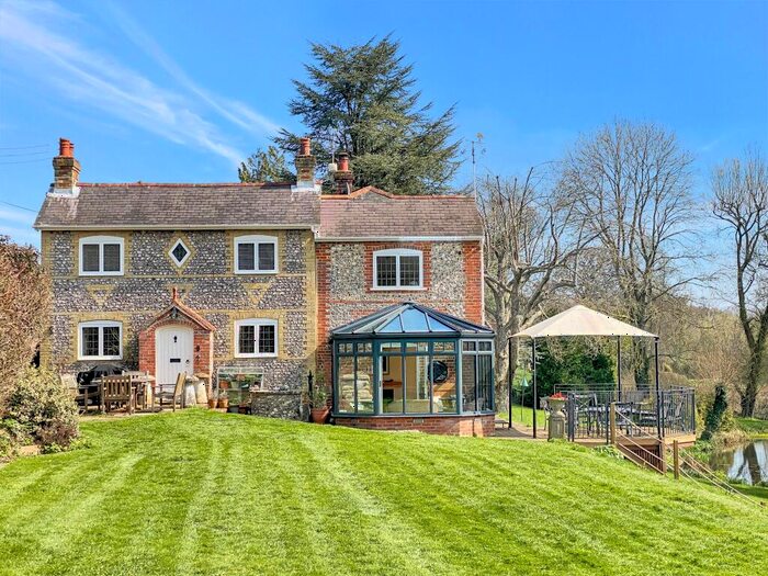 4 Bedroom Detached House For Sale In Durley, Hampshire, SO32