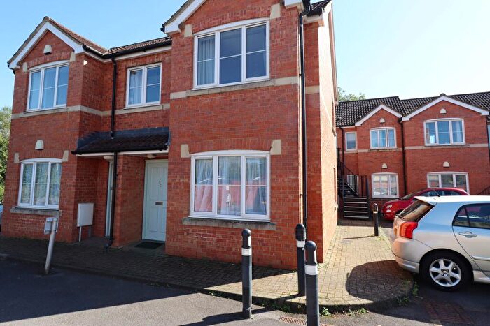 3 Bedroom Flat To Rent In Alfred Court Gate Lane, Wells, BA5