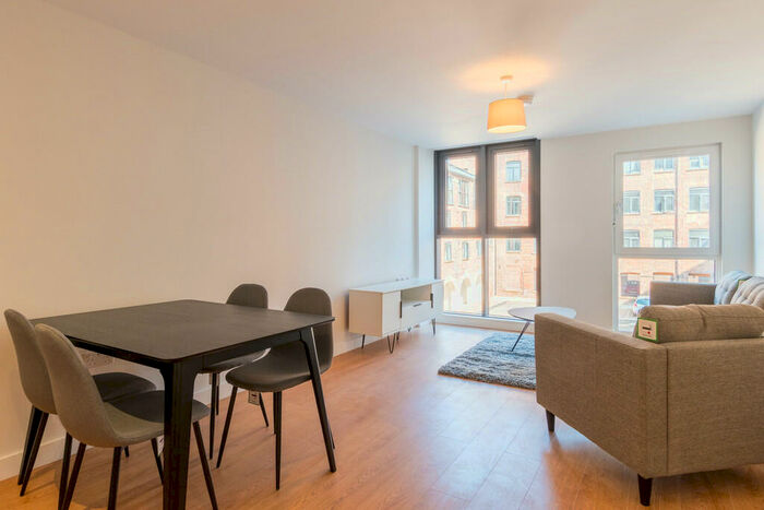 2 Bedroom Apartment To Rent In Block B, Victoria Riverside, Leeds City Centre, LS10