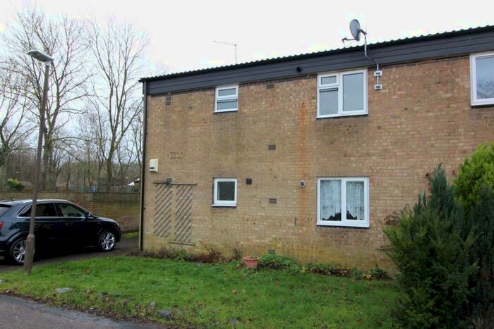 1 Bedroom Flat To Rent In Clailey Court, Stony Stratford, Milton Keynes, MK11
