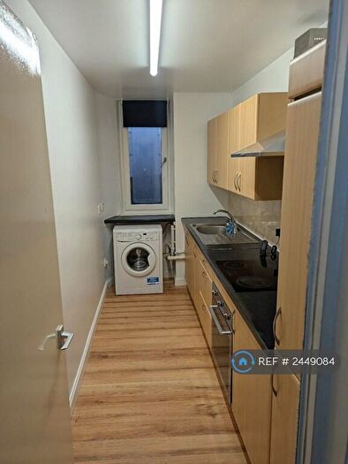 1 Bedroom Flat To Rent In Strathmartine Road, Dundee, DD3