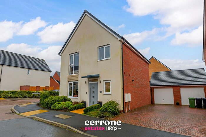 4 Bedroom Detached House For Sale In Newman Drive, Cofton Hackett, Birmingham, B45