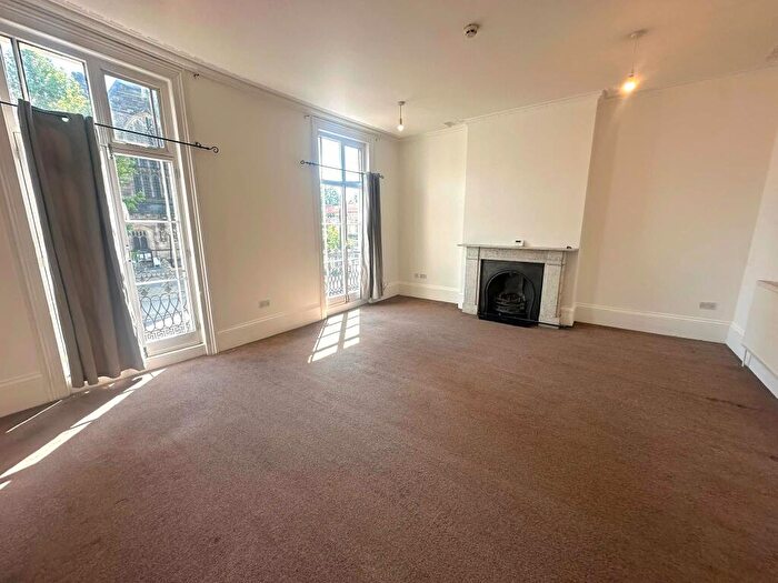 1 Bedroom Flat To Rent In Victoria Terrace, Leamington Spa, CV31