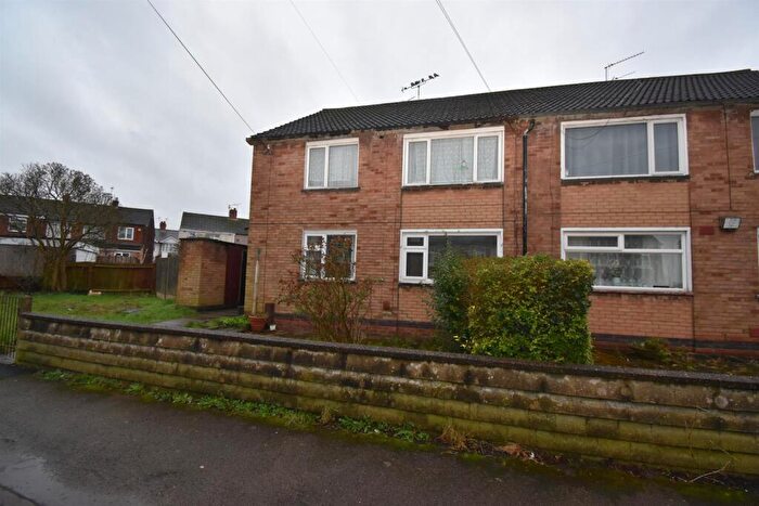 3 Bedroom Maisonette To Rent In Whitnash Grove, Coventry, CV2