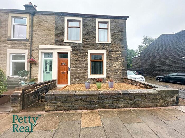 3 Bedroom Terraced House For Sale In Cotton Tree Lane, Colne, BB8