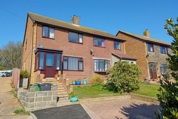 3 Bedroom Semi Detached House For Sale In Fairstone Close, Hastings, TN35