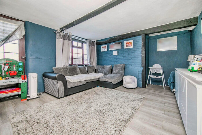 2 Bedroom Semi-Detached House For Sale In Cats Lane, Sudbury, CO10