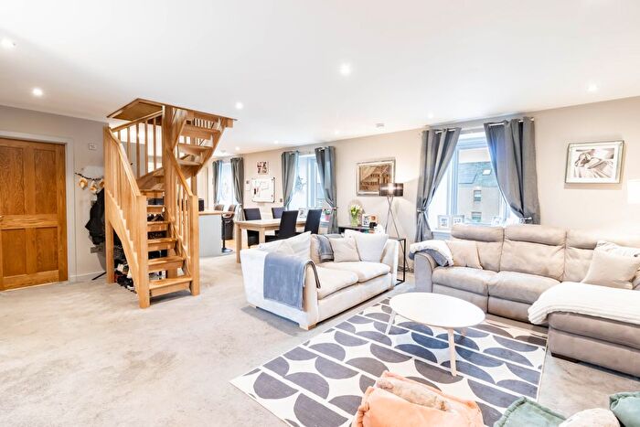 2 Bedroom Maisonette For Sale In Market Square, Inverbervie, DD10