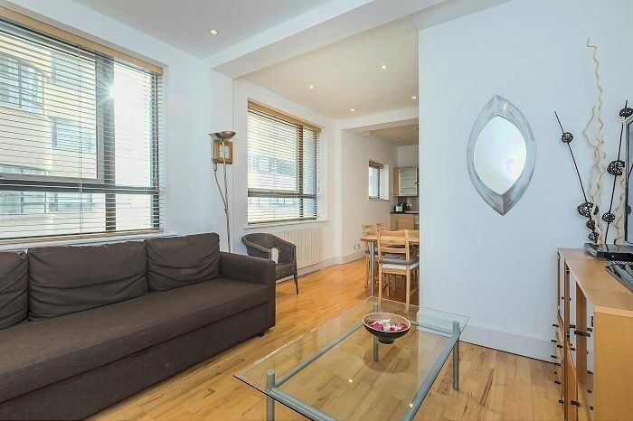 1 Bedroom Flat To Rent In Portsoken Street, London, E1