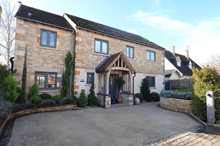 4 Bedroom Detached House For Sale In Rack End, Standlake, Witney, OX29