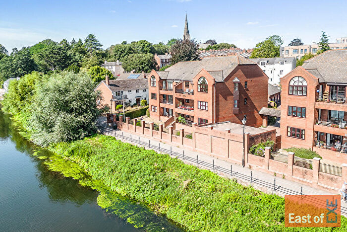 3 Bedroom Penthouse For Sale In Old Mill Close, Exeter, EX2