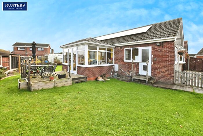2 Bedroom Detached Bungalow For Sale In Laburnum Avenue, Scunthorpe, DN15