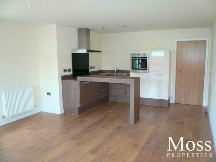 2 Bedroom Flat To Rent In Rectory Court, Mere Lane, Armthorpe, Doncaster, DN3