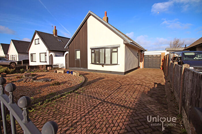 2 Bedroom Bungalow For Sale In Ullswater Avenue, Fleetwood, FY7