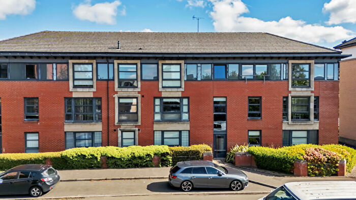 2 Bedroom Flat For Sale In Medwyn Street, Whiteinch, G14