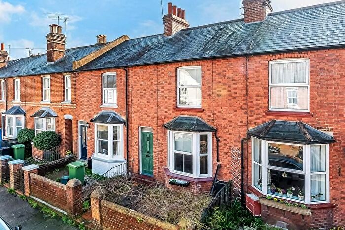 2 Bedroom Terraced House For Sale In Rothes Road, Dorking, RH4