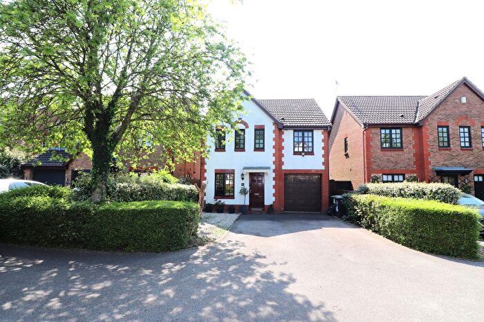4 Bedroom Detached House For Sale In Redding Close, Darenth, DA2